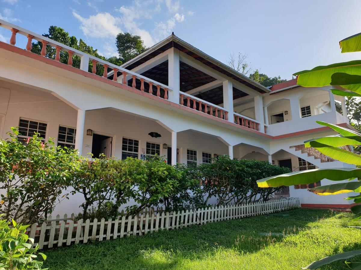 Polish Princess Guest House Port Antonio Bagian luar foto