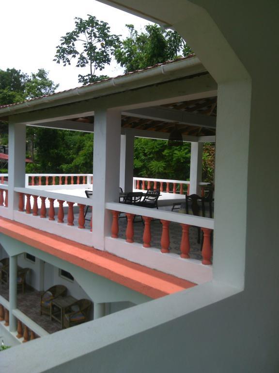 Polish Princess Guest House Port Antonio Bagian luar foto