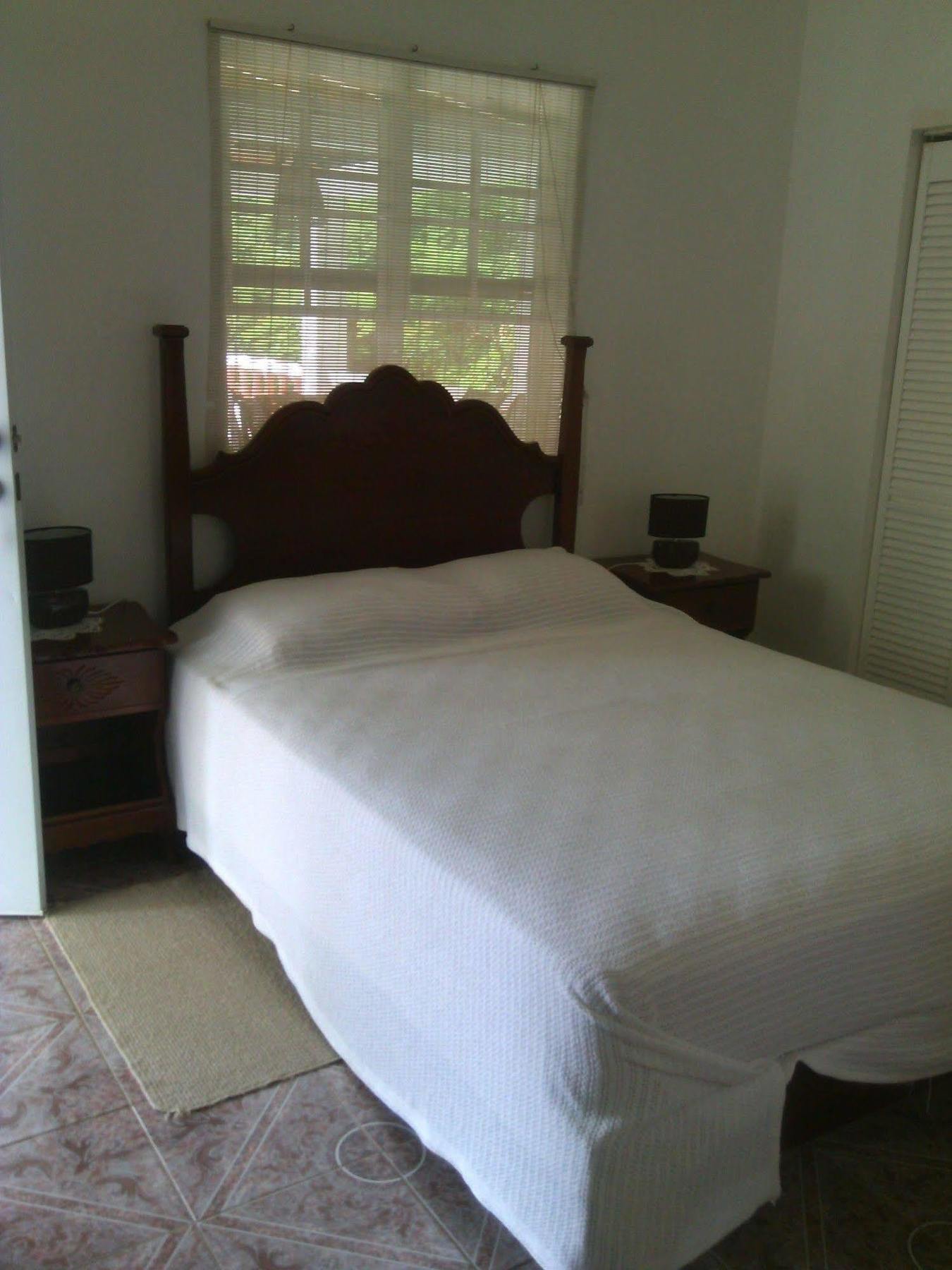 Polish Princess Guest House Port Antonio Bagian luar foto